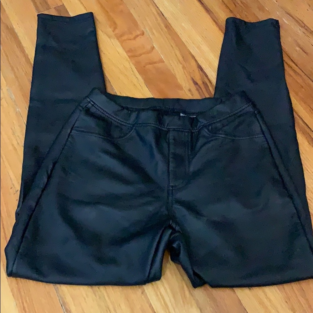 Faux leather leggings